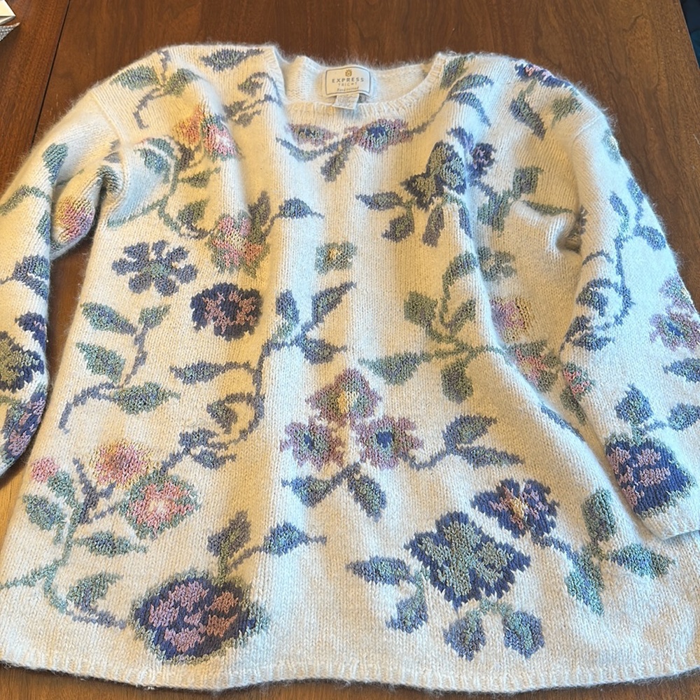 Vintage Express Tricot Handknit Floral Sweater Silk Angora SZ M Cottagecore Soft